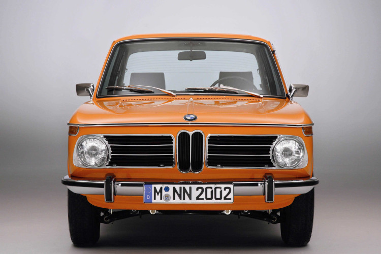 Retrospective: Driving Impressions of a BMW 2002