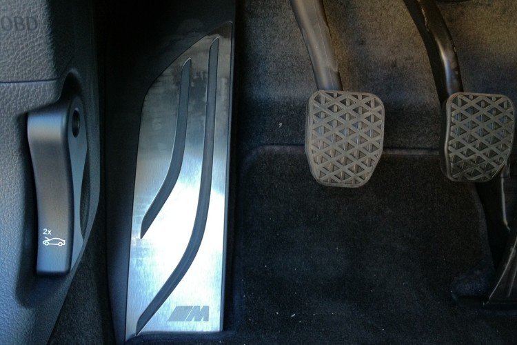 Photo Gallery: F21 BMW 1 Series with M Sport Package