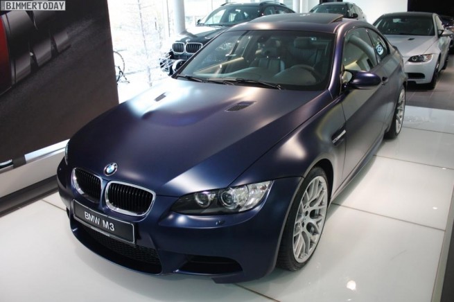 BMW-Frozen-Dark-Blue-Metallic-M3-E92-01