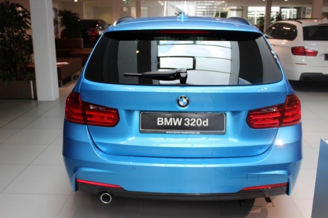 BMW-Individual-Kingfisher-Metallic-Blau-3er-F31-M-Sportpaket-01