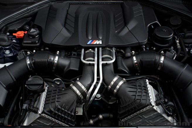 BMW-M6-F12-Convertible-F13-Coupe-028