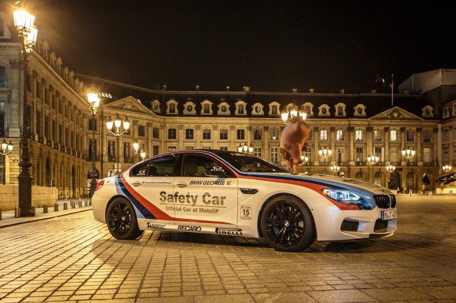 BMW-M6-Gran-Coupe-Safety-Car-2013-Paris-at-Night-10