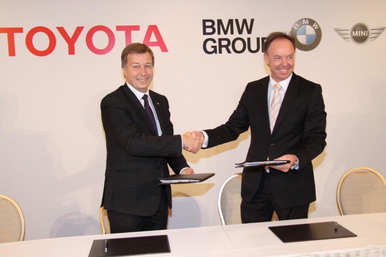 BMW and Toyota Sign Lithium-ion Battery Collaborative Research Agreement