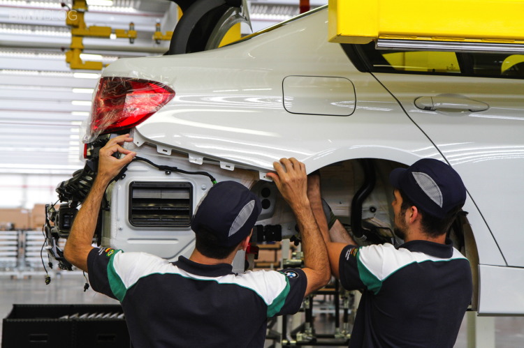 BMW-factory-brazil-6
