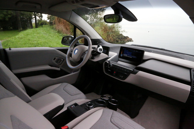 BMW i3 interior photos - Shawn Molnar | BMWBLOG-12