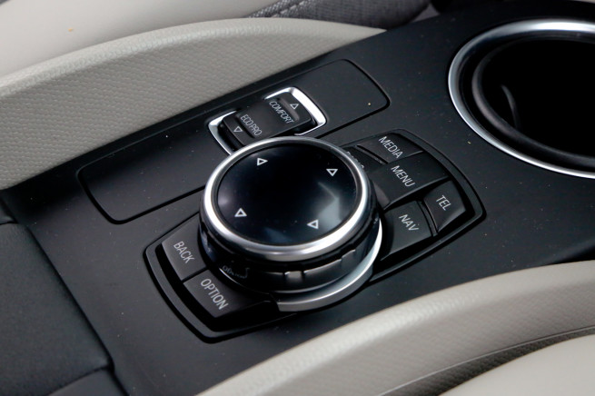 BMW i3 interior photos - Shawn Molnar | BMWBLOG-4