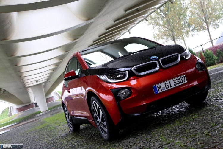 BMWBLOG First Drive Review – BMW i3 – Avant-garde Voltage