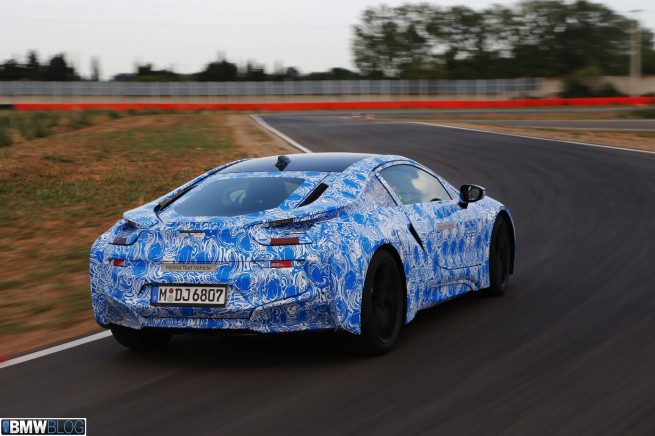 BMW-i8-images-08