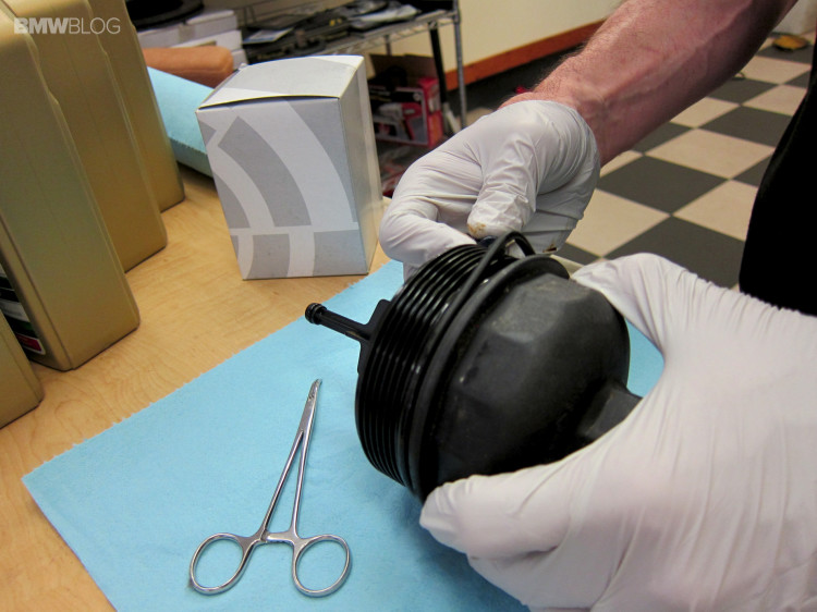 BMW-oil-change-castrol-8