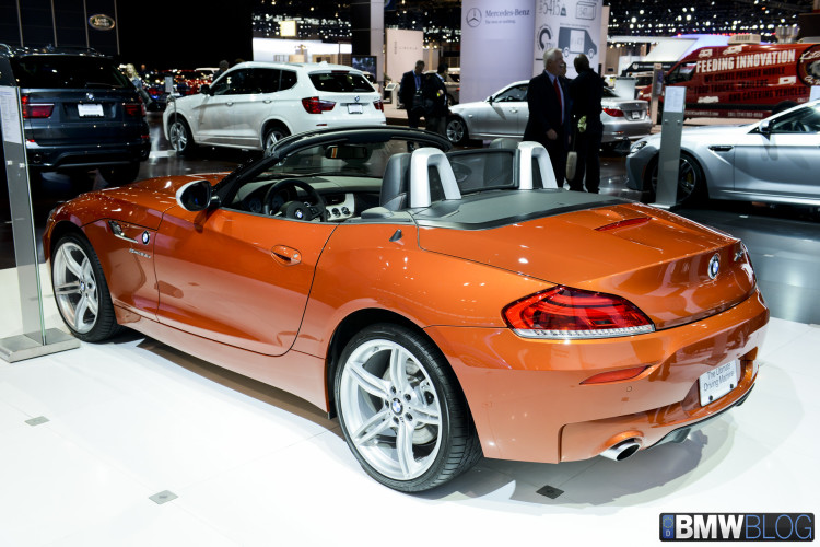 2013 Chicago Auto Show: BMW Z4 Facelift in Valencia Orange