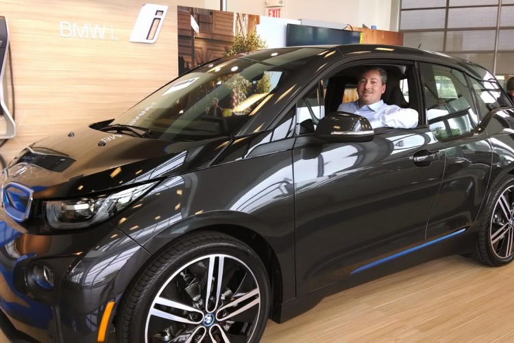 First BMW i3 REx delivered in the U.S.
