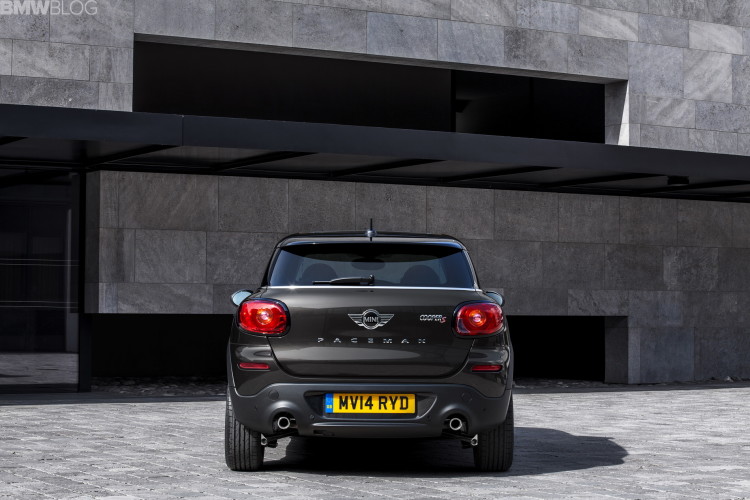MINI-Paceman-2014-08