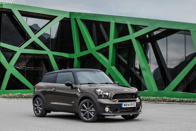 MINI-Paceman-2014-11