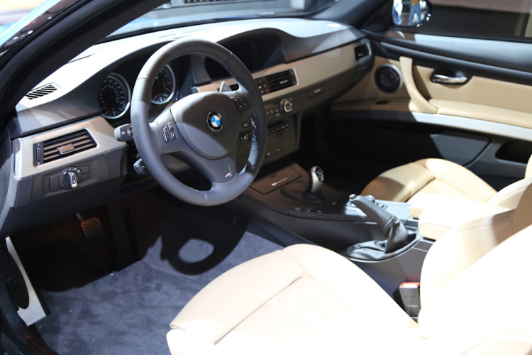 NYIAS 2012: Frozen Monte Carlo Blue M3