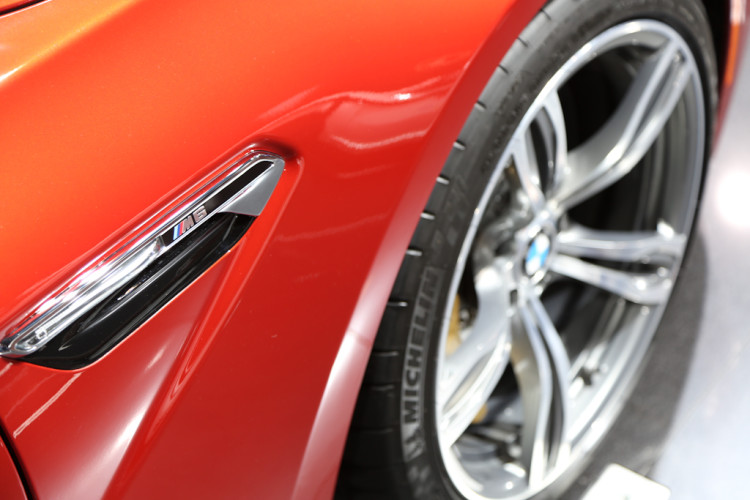 NYIAS 2012: BMW Pulls the Silk Off Their New M6 Coupe