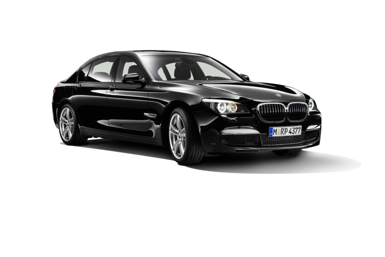 2011 BMW 740i and 740Li Sedans Pricing Announced