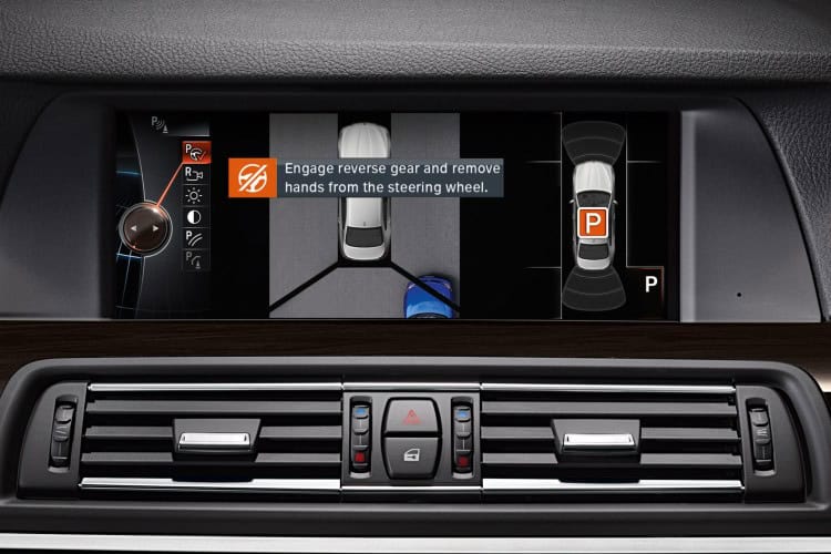 Parking Assistant and Driving Assistant Plus including Traffic Jam Assistant