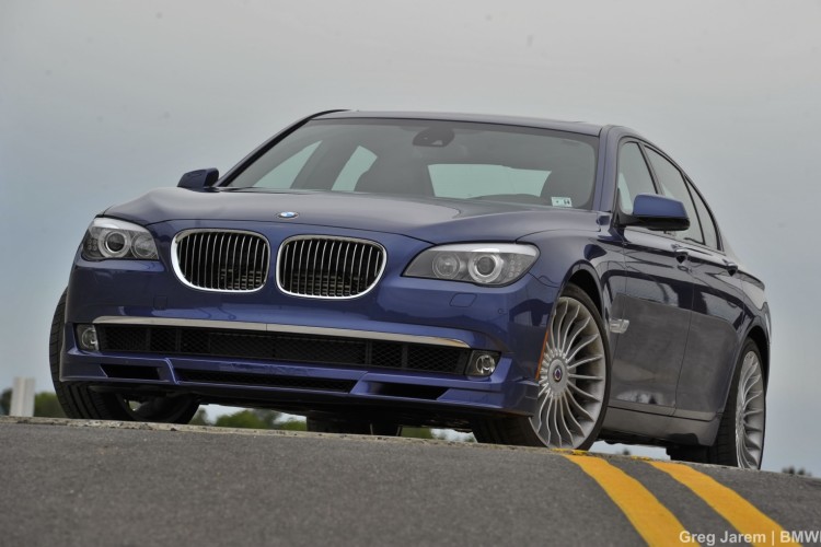 ALPINA B7 In Motion