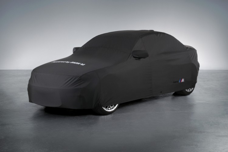 bmw-1m-cover