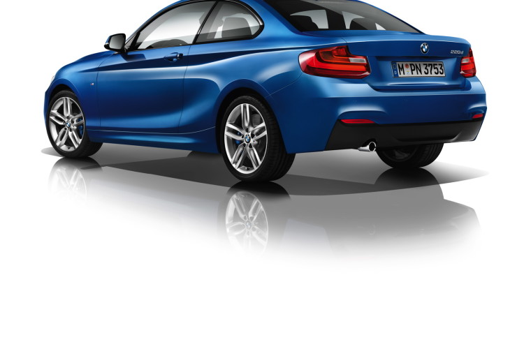 BMW 218i Coupe and 220d xDrive available in Europe from March 2015