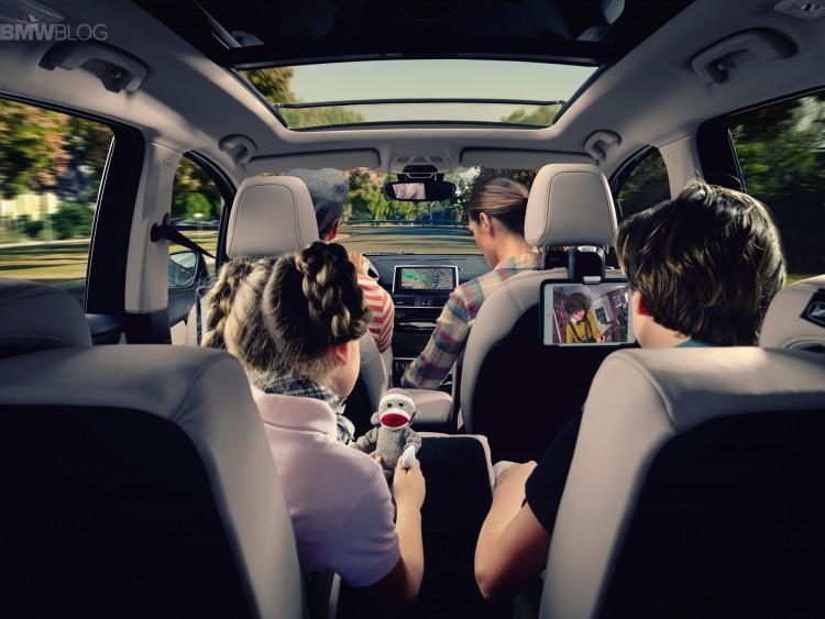 bmw-2-series-gran-tourer-interior-images-19