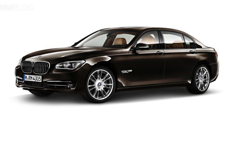 BMW 7 Series Individual Final Edition launching at Paris Motor Show