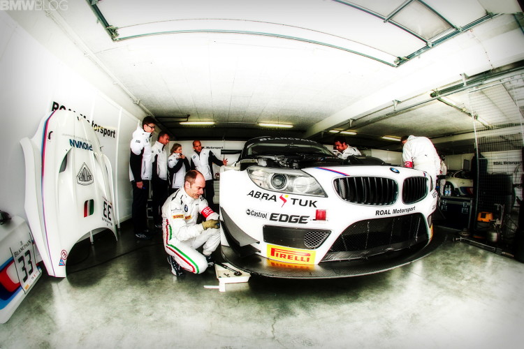 bmw-alessandro-zanardi-nogaro-16