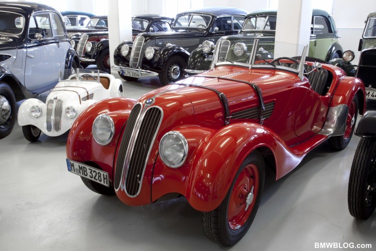 BMWBLOG Visits BMW Classic