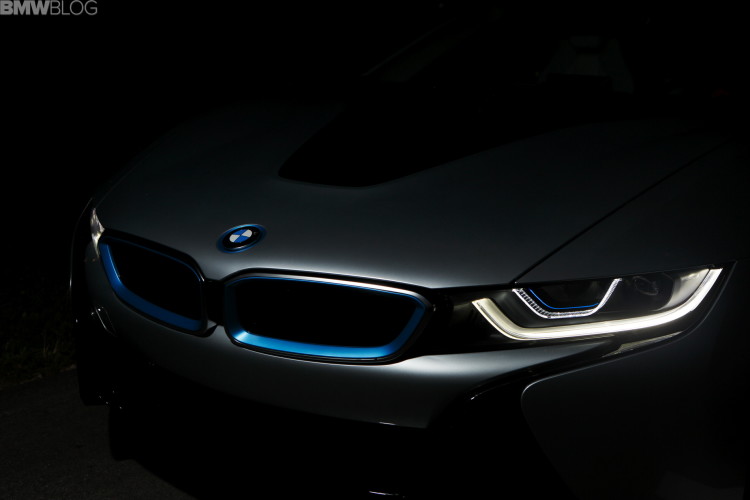bmw-laserlights-i8-01