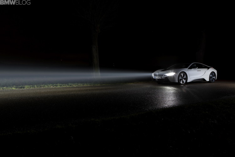 bmw-laserlights-i8-06