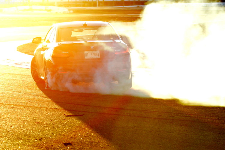 bmw-m235i-drifting-38