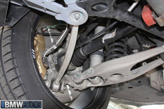 bmw-m3-m4-undercarriage-04