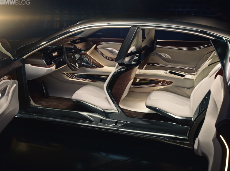 Coach doors BMW Vision Future Luxury
