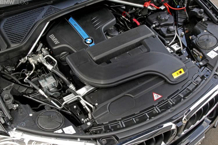 bmw-x5-edrive-hybrid-test-drive-35