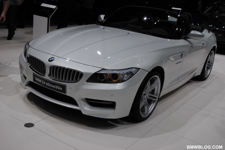 2011 Geneva: BMW Z4 with new Design Pure Balance package