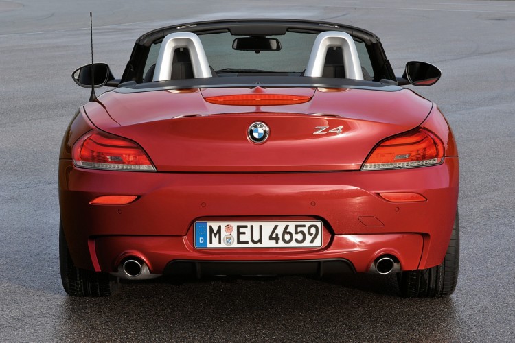 Premiere: The all new BMW Z4 sDrive35is