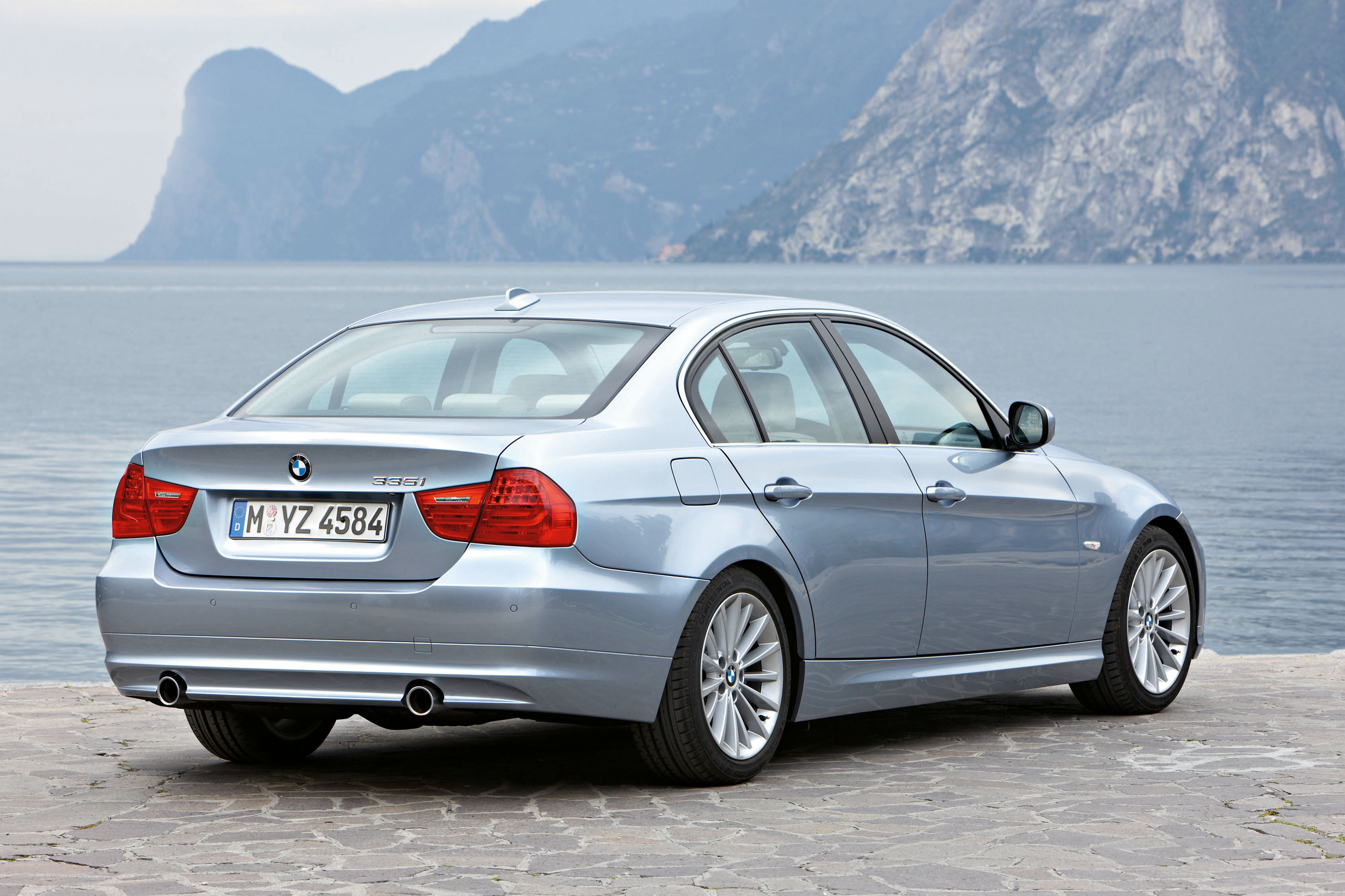We will draw the BMW 3 Series just the way you want to