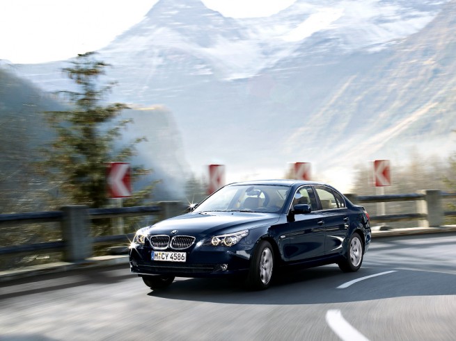 bmw_5-Series_535xi-08-02