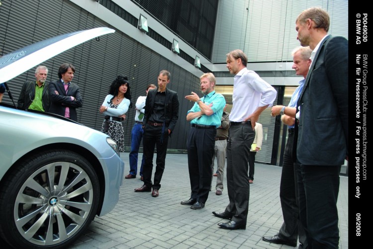 Chris Bangle to oversee the design of notebooks and phones at Samsung