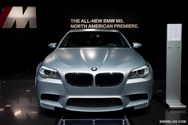 la-auto-show-2011-bmw-m5-frozen-silver-19