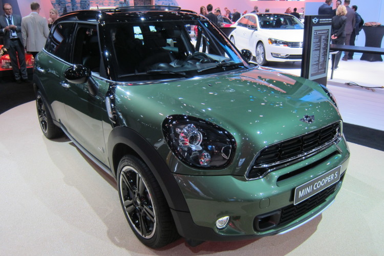 2014 NYIAS: MINI Countryman Facelift