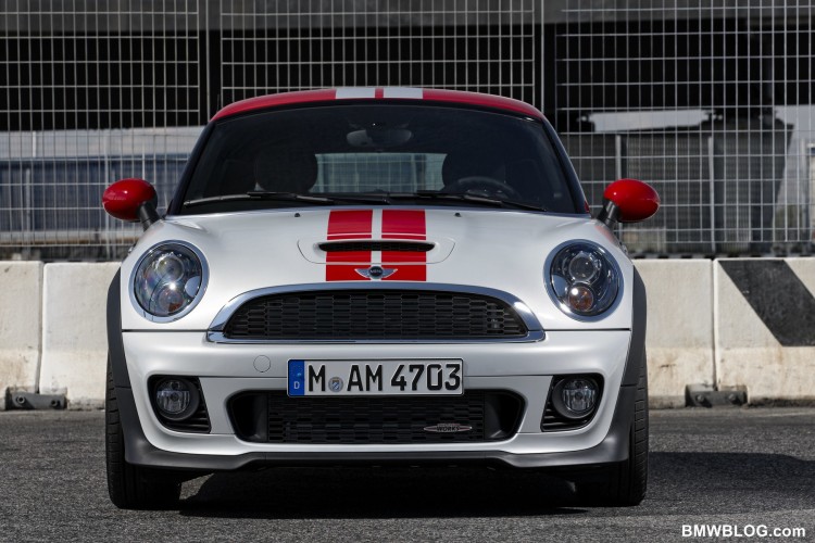 World Premiere: 2012 MINI Coupe
