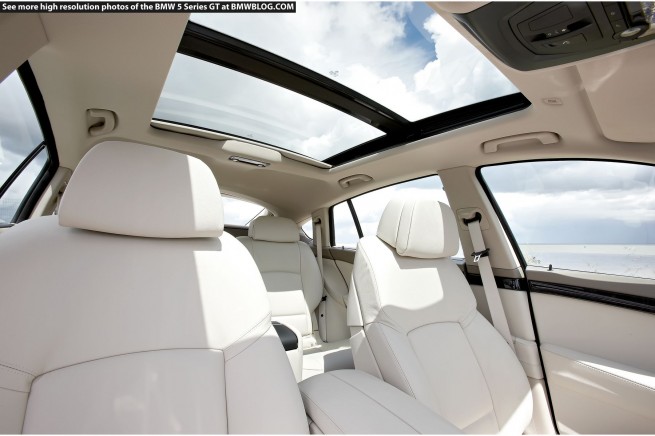 BMW 5 Series Gran Turismo moon roof